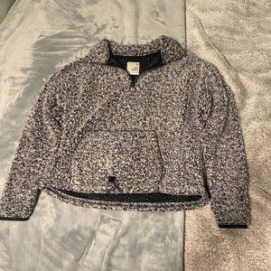 Long-Sleeve Sherpa Jacket/Pull Over Quarter-Zip